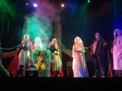 St George and the Dragon panto dates announced