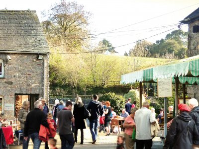 Shops at Dartington - Easter weekend activities